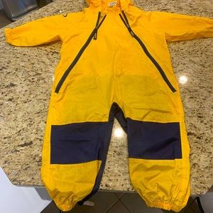 Tuffo muddy buddy . Size 4T